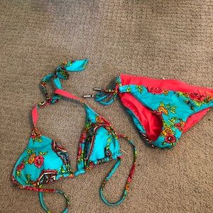 Billabong Bikini Set
